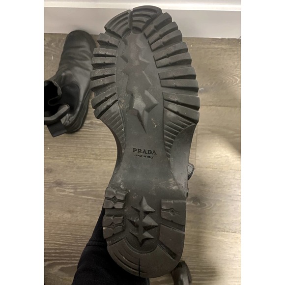 Prada T0396 Black Leather Shoes - US 9